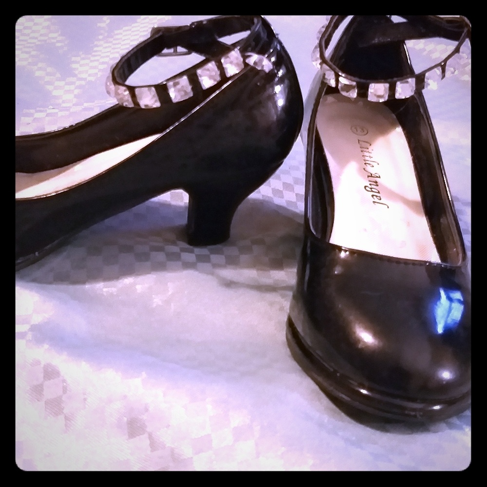 Girls dress shoes